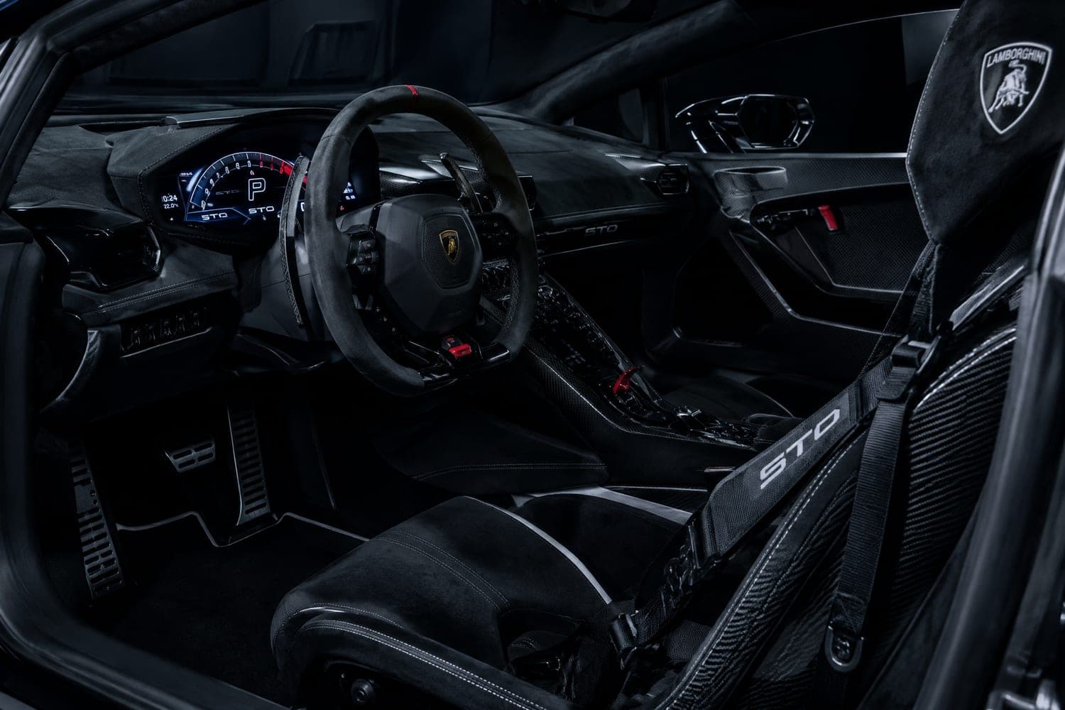 Cabin and steering wheel of a Lamborghini Huracán STO